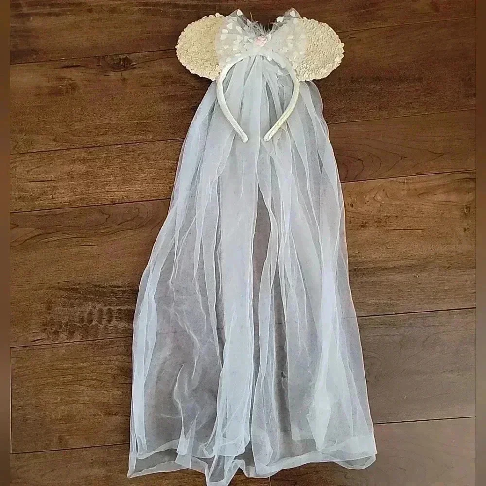 Disney Minnie Mouse Wedding Bride Ears Headband White Tulle Veil Sequin - Picture 2 of 4